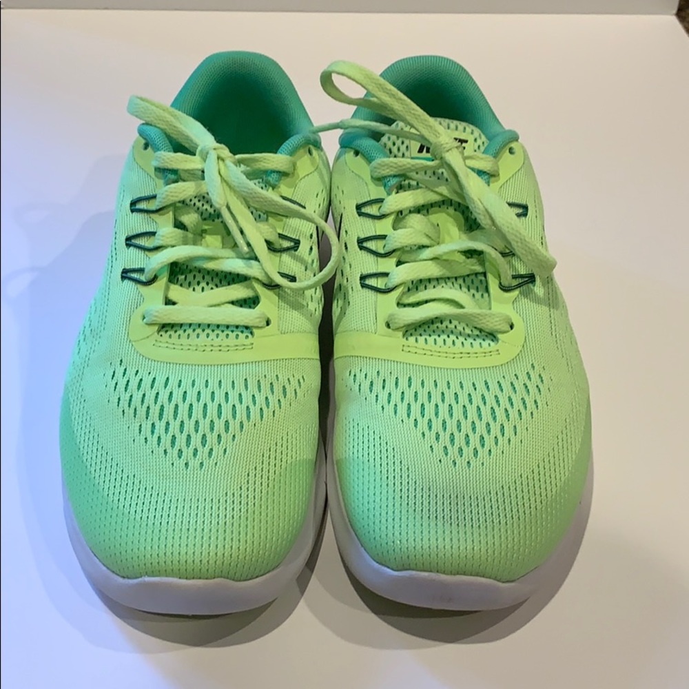 Lime green nike free run shoes